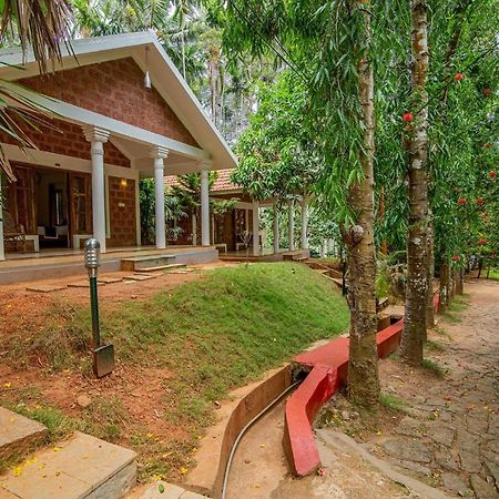 סולטאן באטרי Orchid Trails Resort מראה חיצוני תמונה