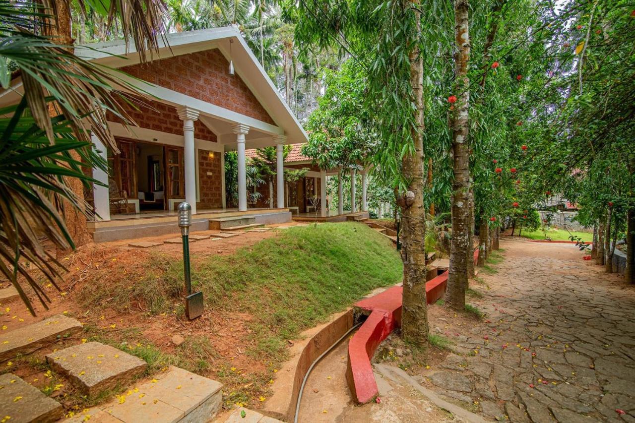 סולטאן באטרי Orchid Trails Resort מראה חיצוני תמונה