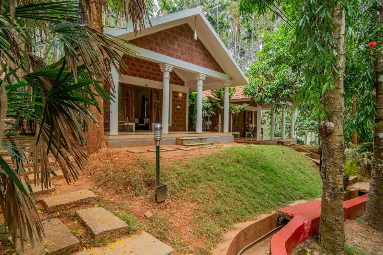 סולטאן באטרי Orchid Trails Resort מראה חיצוני תמונה